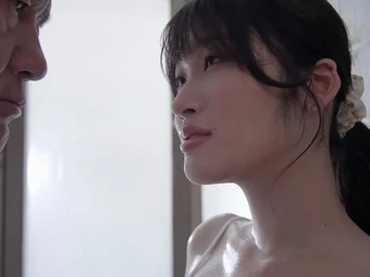 Người chồng bỏ bê, cô vợ được ông chú giúp thỏa mãn cơn nứng lồn lồn